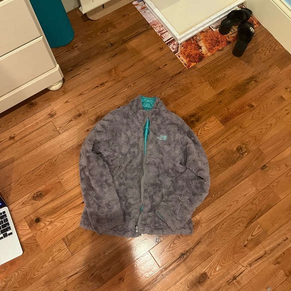 The North Face Reversible Jacket - Picture 8 of 8